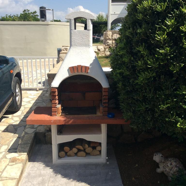 Island Of Pag Holiday Apartments Екстериор снимка
