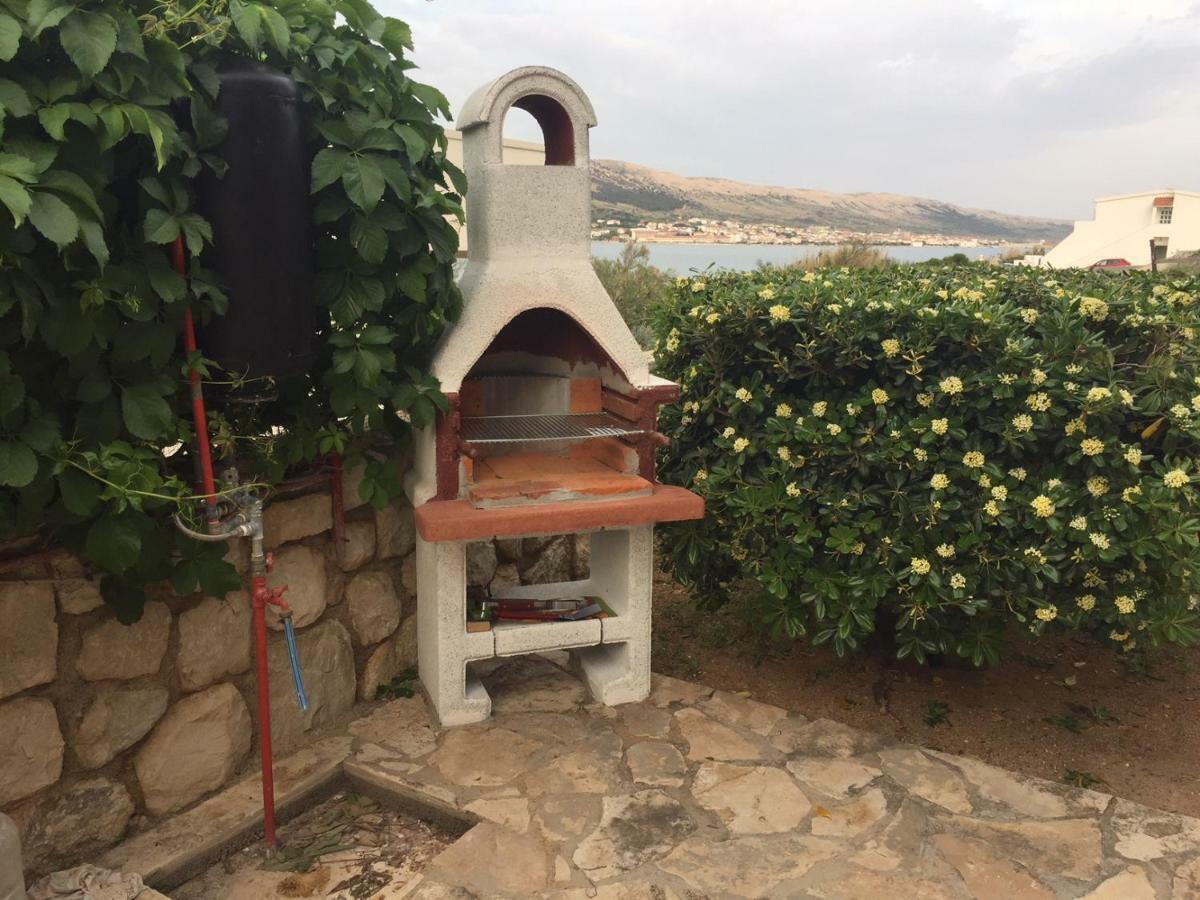 Island Of Pag Holiday Apartments Екстериор снимка