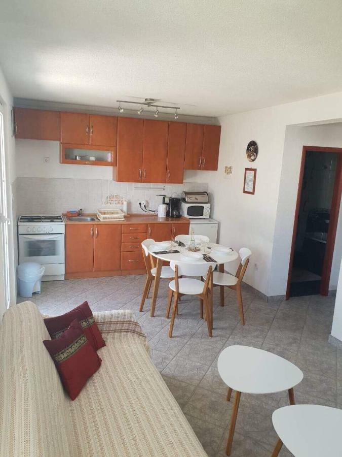 Island Of Pag Holiday Apartments Екстериор снимка