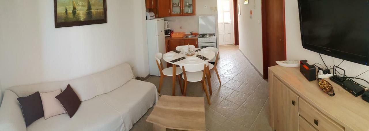 Island Of Pag Holiday Apartments Екстериор снимка
