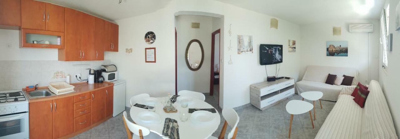 Island Of Pag Holiday Apartments Екстериор снимка