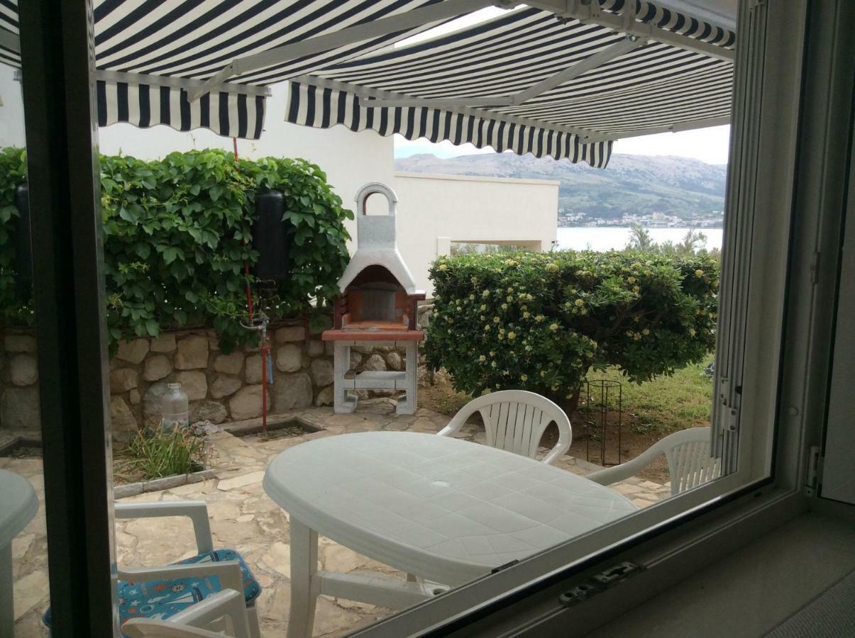 Island Of Pag Holiday Apartments Екстериор снимка