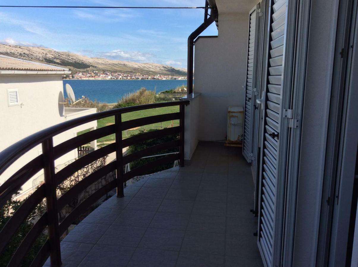 Island Of Pag Holiday Apartments Екстериор снимка