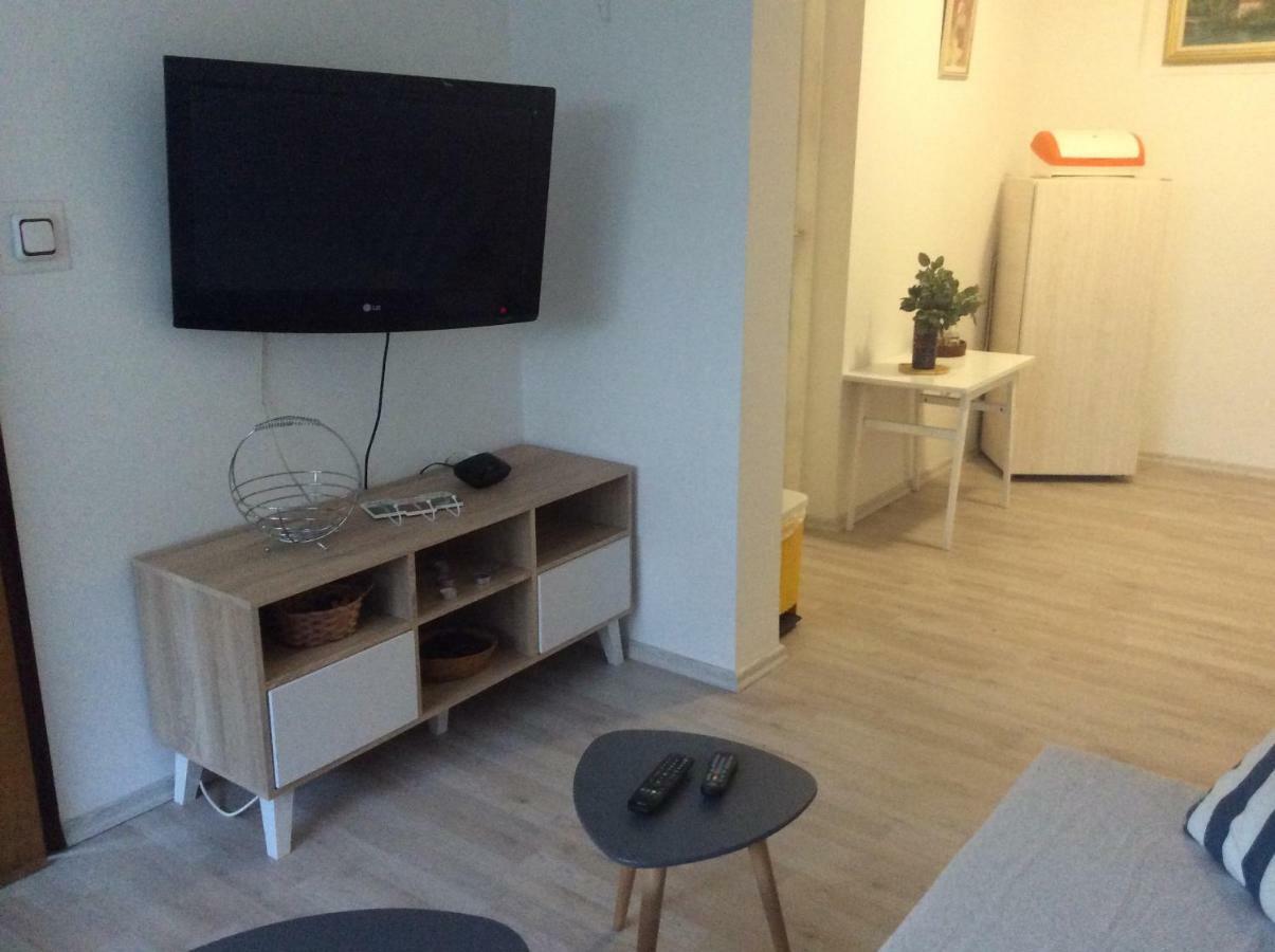 Island Of Pag Holiday Apartments Екстериор снимка