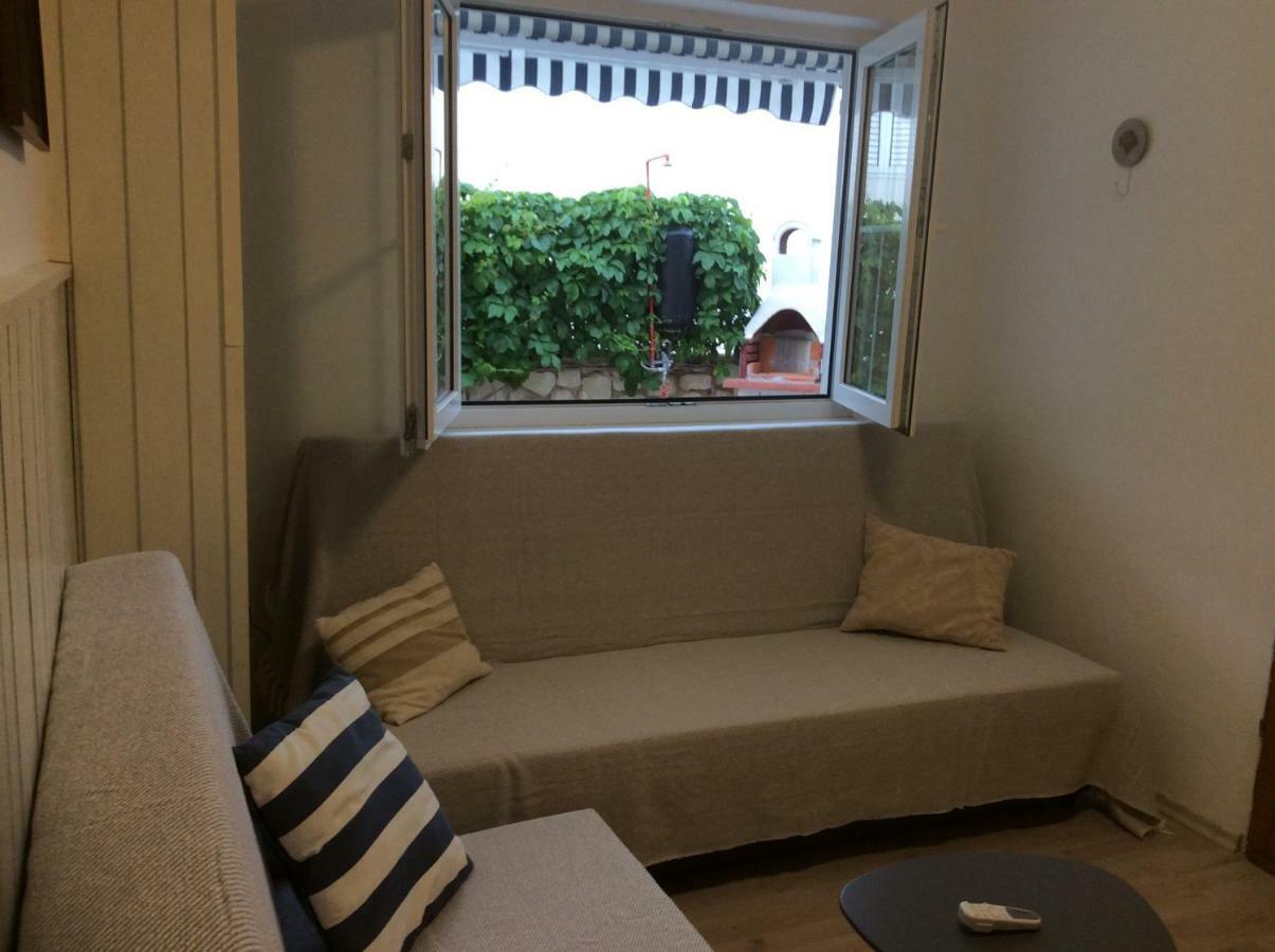 Island Of Pag Holiday Apartments Екстериор снимка