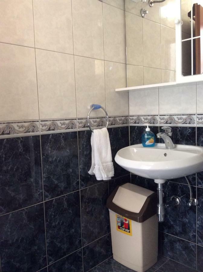 Island Of Pag Holiday Apartments Екстериор снимка