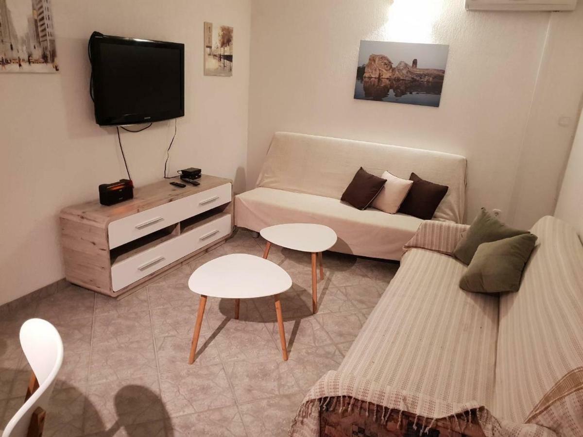Island Of Pag Holiday Apartments Екстериор снимка